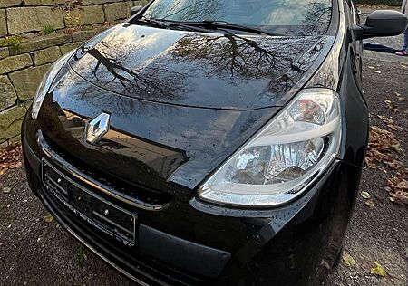 Renault Clio YAHOO!