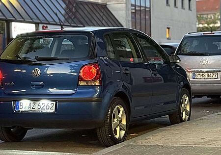 VW Polo Volkswagen 1.2 Tour