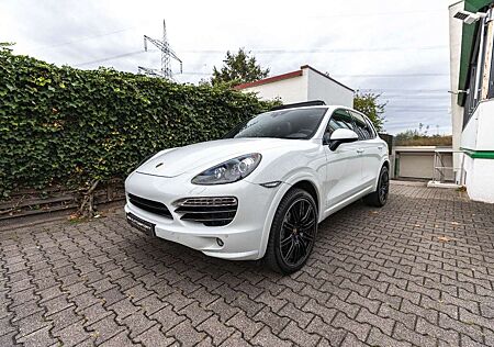 Porsche Cayenne S Diesel SPORT-DESIGN+STANDHEIZUNG+LUFT+BOSE+21"