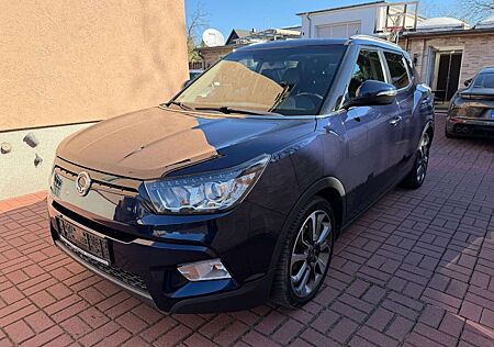 SsangYong Tivoli 1.6 e-XDi SAPPHIRE 4WD 1.HD+VOLL+LEDER
