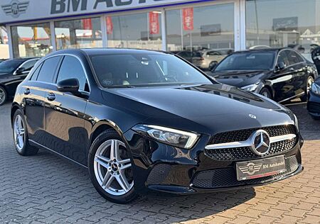 Mercedes-Benz A 180 d 7G-DCT*KEYLESS*AMBIENTE*KAMERA*LED*NAVI