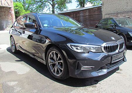 BMW 320 d Touring **Sport Line**LED/Leder/AHK