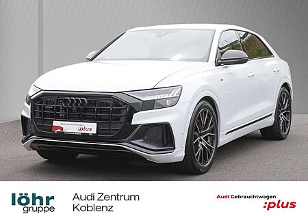 Audi Q8 50 TDI S line competition + Matrix AHK Leder