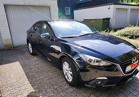 Mazda 3 SKYACTIV-G 120 Center-Line