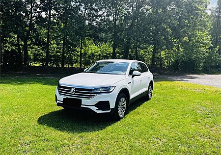 VW Touareg Volkswagen 3.0 V6 TDI 4Motion DPF Automatik Drive