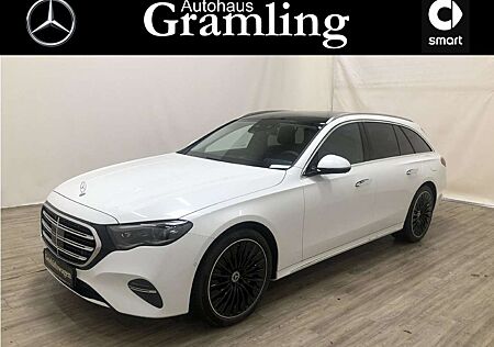 Mercedes-Benz E 300 de 4M EXCLUSIVE Superscreen*Pano*Distr*HUD