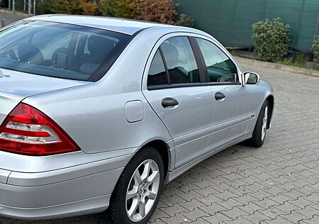 Mercedes-Benz C 180 Kompressor Classic