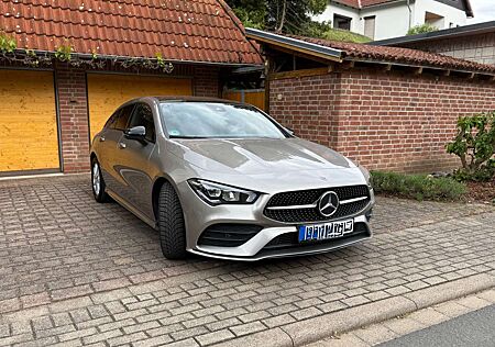 Mercedes-Benz CLA 200 CLA Shooting Brake Shooting Brake 7G-DCT