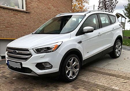 Ford Kuga 1.5 EcoBoost 4x4 ST line