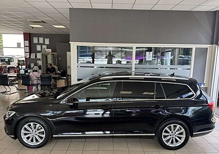 VW Passat Variant Volkswagen Hig. 4Motion DSG actice Info Pano