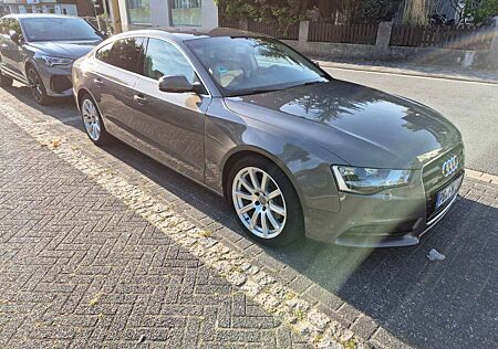 Audi A5 2.0 TDI Sportback (clean die.) quat. DPF S tro.