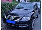 VW Touareg Volkswagen 3.0 V6 TDI DPF Automatik