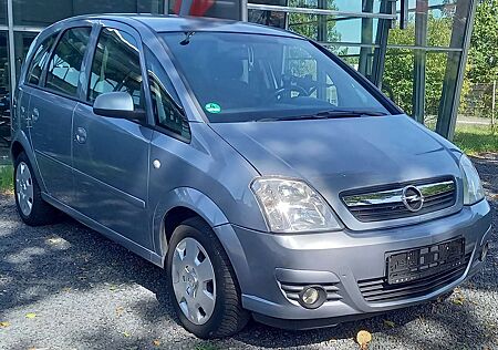 Opel Meriva TÜV NEU