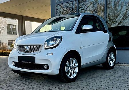 Smart ForTwo WENIG KM*AUTOMAT*KLIMA*PANO*SHZ*TEMP*LED*