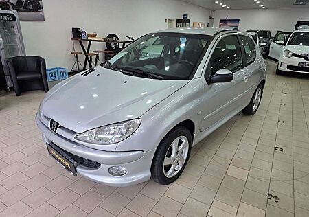 Peugeot 206 Quiksilver 2.Hand Sportsitze vorne ZV
