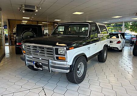 Ford Bronco 5,0 V8 XLT 4X4 - Liebhaberstück