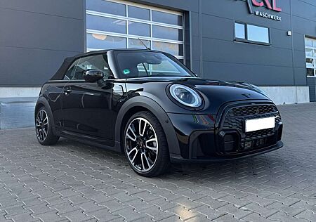 Mini Cooper Cabrio John Cooper Works Trim