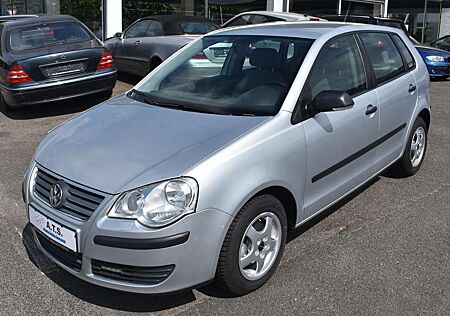 VW Polo Volkswagen Trendline *AUTOMATIK*PDC*SCHECKHEFT*ZAHNRIEMEN NEU