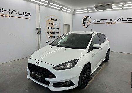 Ford Focus Lim. ST SPORT KLIMA NAVI RFK MFL TEMPO SHZ
