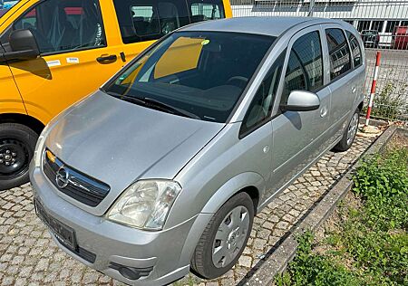 Opel Meriva 1.6 16V Edition mit KLIMA