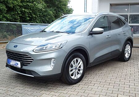 Ford Kuga Titanium X LED Kamera KeyFree Navi