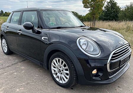 Mini Cooper 5-TÜRER ähnlich Countryman Clubman