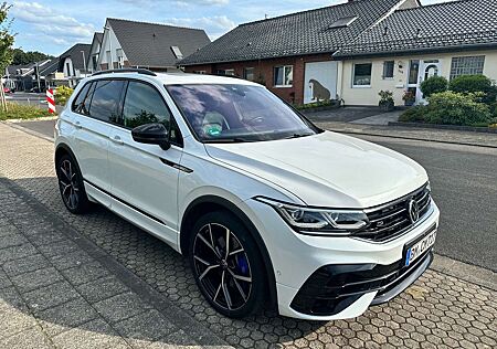 VW Tiguan Volkswagen R - Akrapovic - Leder - Top - nahezu Voll