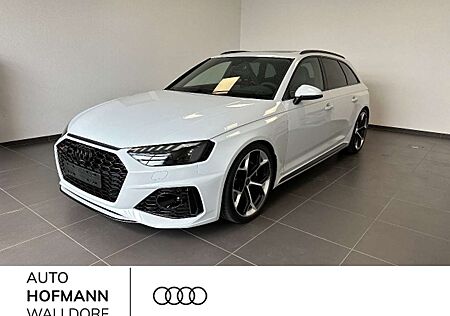 Audi RS4 Avant 2.9 TFSI quattro Competition Plus, Schalens