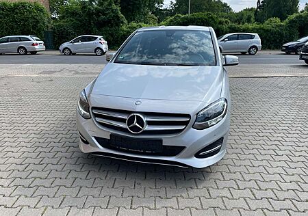 Mercedes-Benz B 180 Navi, PDC, AHK, Sitzheizung