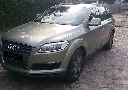 Audi Q7 3.0 TDI DPF quattro tiptronic Vollausstattung TOP