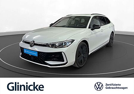 VW Passat Variant Volkswagen 1.5 eHybrid R-Line AHK Pano Matri