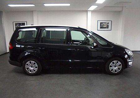 Ford Galaxy 1.6 TDCi DPF 7 Sitzer AHK PDC TÜV 05/2026