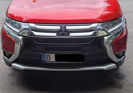 Mitsubishi Outlander +2.2+DI-D+4WD+Aut.+SUV-Star+