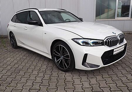 BMW 320 i Touring Aut. M Sport*adaptivLED*HUD*Kamera*19"*