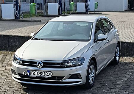 VW Polo Volkswagen 1.0 TSI Comfortline