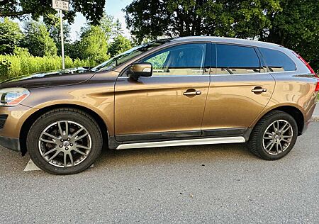 Volvo XC 60 XC60 D5 AWD Aut. RDesign