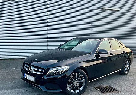 Mercedes-Benz C 180 9G-TRONIC Avantgarde, SH, Klima, Navi, AHK, Tüv 2