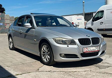 BMW 320 i Lim. Bi-Xenon*Memory*Leder*Navi*2-Zonen*