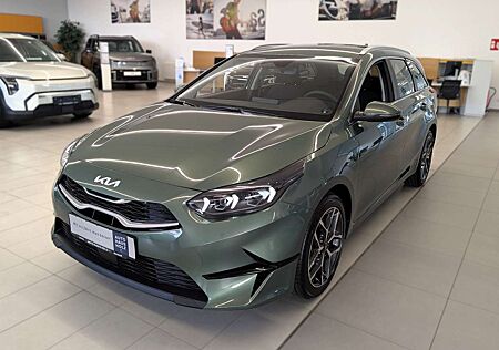 Kia Cee'd Ceed / Ceed SW 1.5 T-GDI Kombi DCT7 Spirit Navi