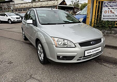 Ford Focus Style 1.6 TÜV und HU neu Zahnriemen neu