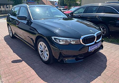 BMW 318 d Advantage+AUTOM+NAVI+PANORAMA+LED SCHEINW.