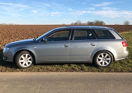 Audi A4 1.8 T S-Line