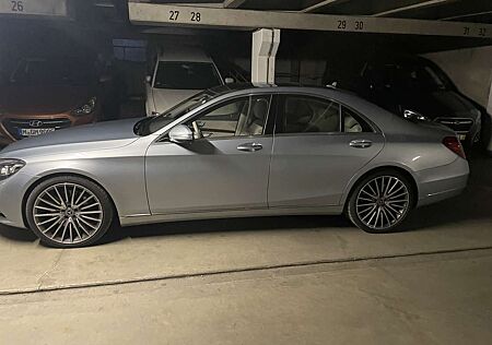 Mercedes-Benz S 500 4Matic 7G-TRONIC Edition 1