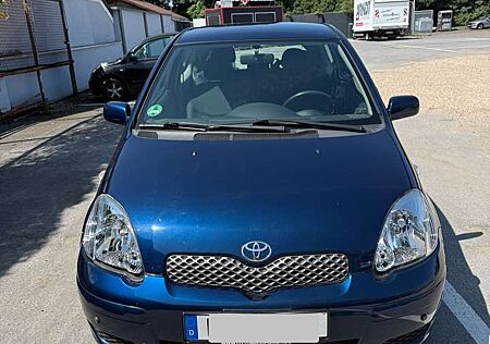 Toyota Yaris 1.3 AUTOMATİK GETRIEBE!!!!