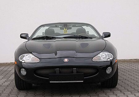 Jaguar XKR Cabriolet 2 Jahre Garantie