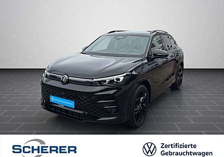 VW Tiguan Volkswagen R-LINE 1.5 TSI DSG BLACK STYLE 20'' HUD M