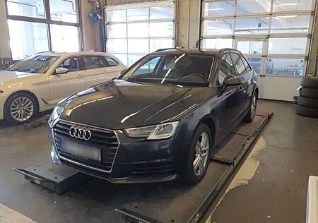 Audi A4 Avant 35 TFSI - Navi - Panorama -HuD