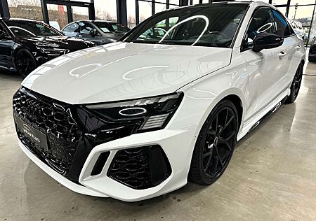Audi RS3 BangOluf. HeadUp Assist. MatrixLed Rückfahrkamera
