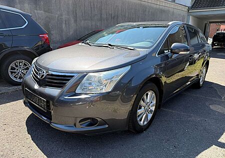 Toyota Avensis 1.6 Kombi