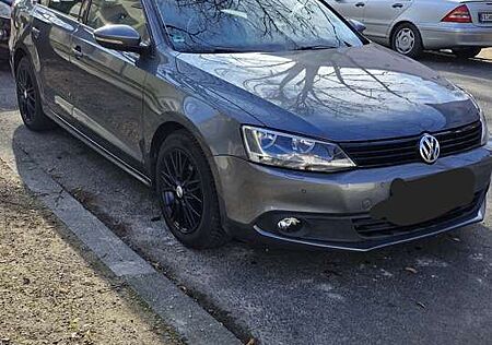 VW Jetta Volkswagen 1.2 TSI BlueMotion Technology Comfortline